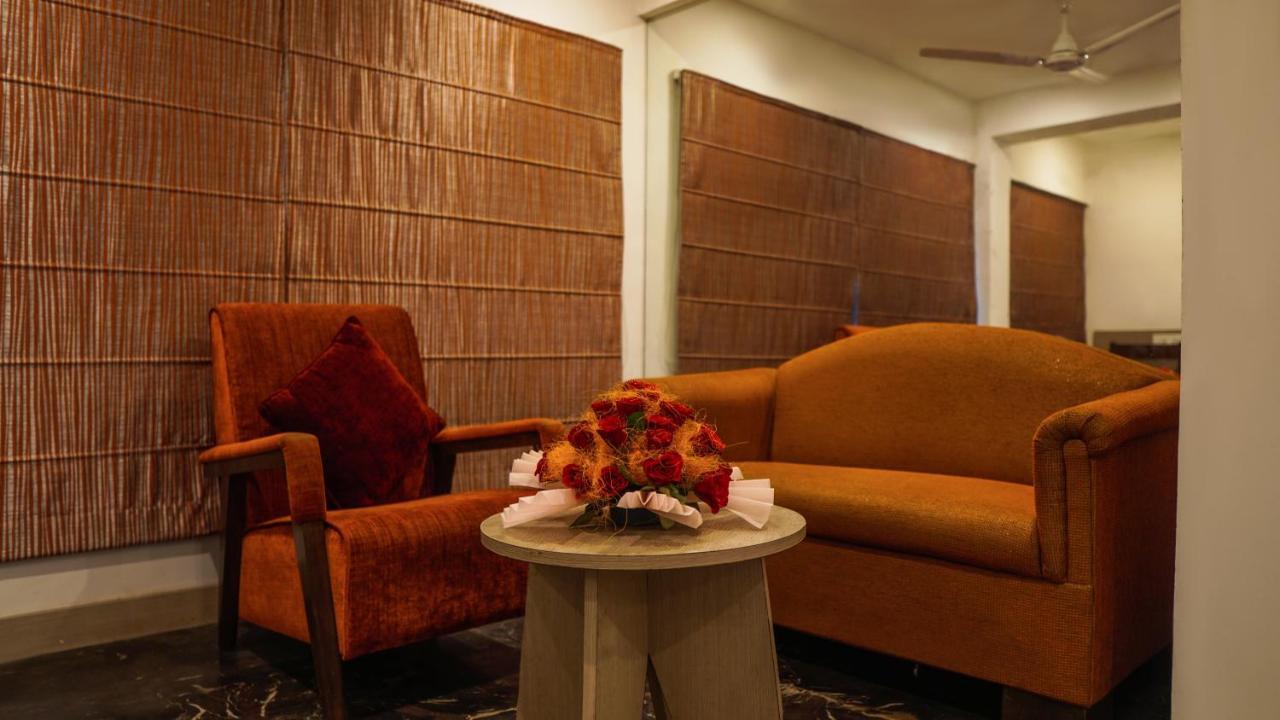 Hotel Centre Point Ναγκπούρ Εξωτερικό φωτογραφία
