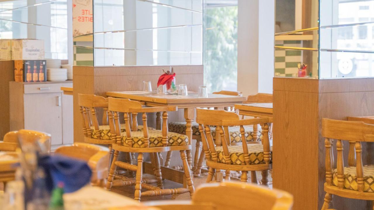 Hotel Centre Point Ναγκπούρ Εξωτερικό φωτογραφία