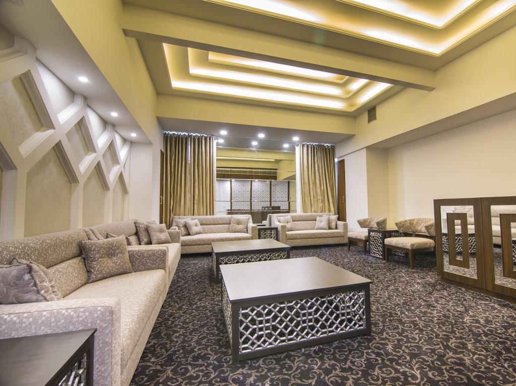 Hotel Centre Point Ναγκπούρ Εξωτερικό φωτογραφία